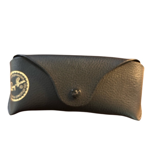 Ray-Ban Gold Aviator Sunglasses - Picture 9 of 9